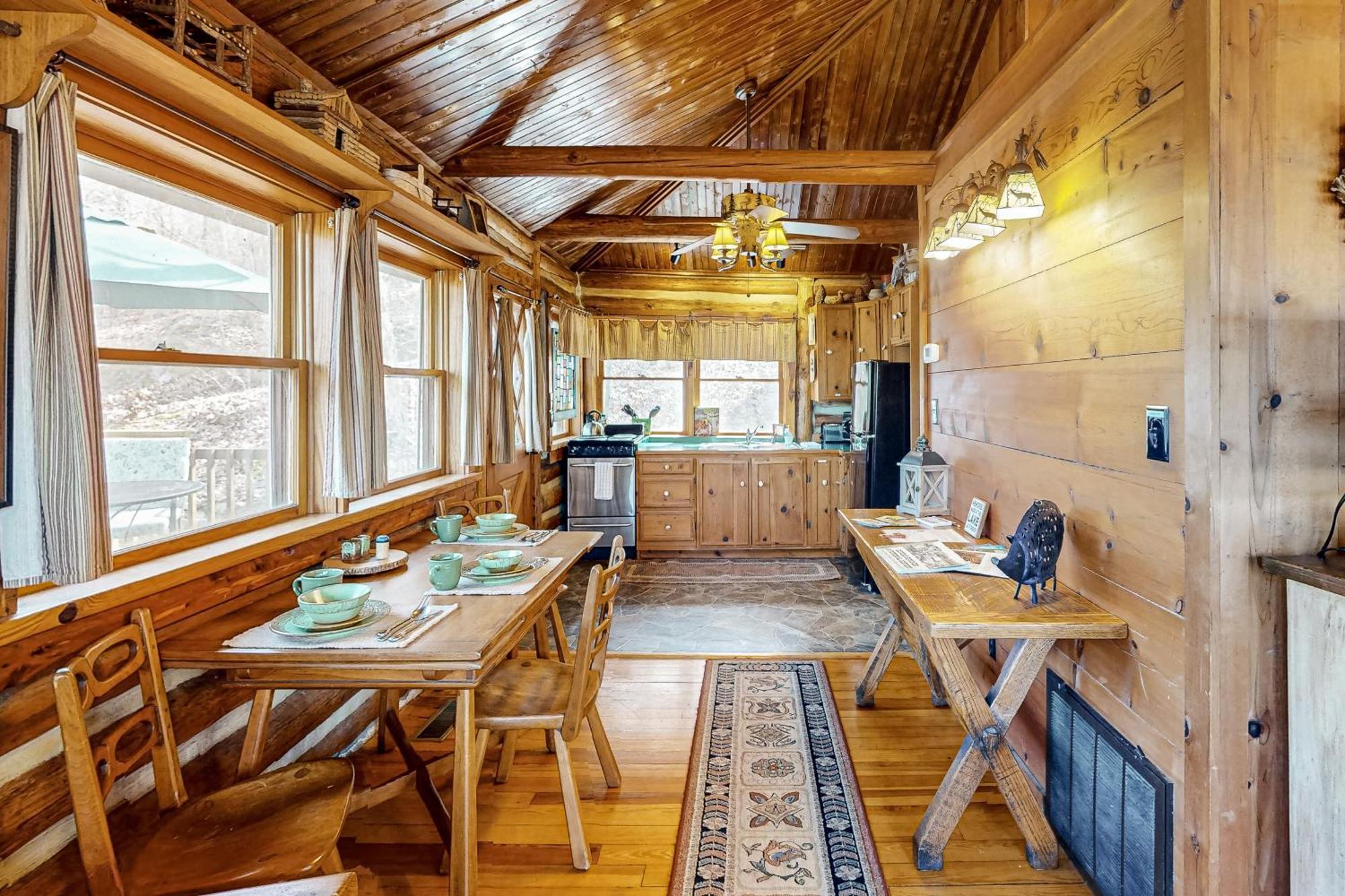 Lake Lucerne - Treehouse Cabin #01 يوريكا سبرينغز المظهر الخارجي الصورة